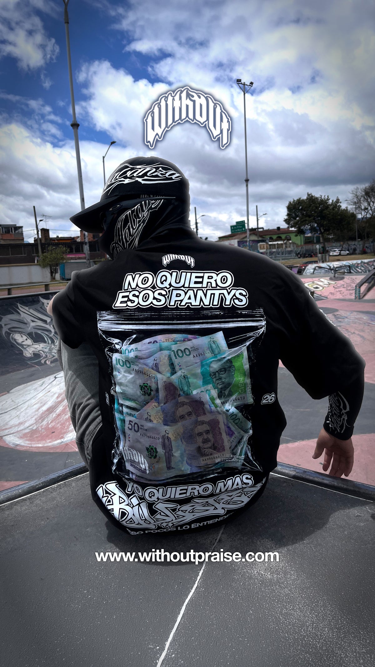 Camiseta Oversize Métricas Frías "Magia negra" | Negra